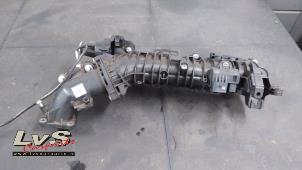 Used Intake manifold BMW 3 serie Touring (E91) 320d 16V Efficient Dynamics Edition Price € 60,00 Margin scheme offered by LvS Carparts