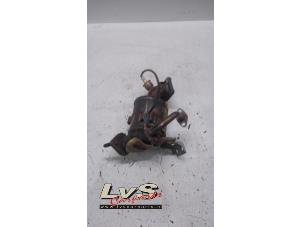 Used Exhaust manifold + catalyst Kia Picanto (JA) 1.0 12V Price € 300,00 Margin scheme offered by LvS Carparts