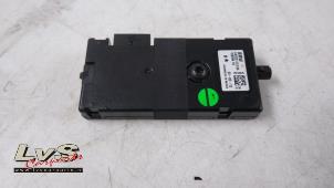 Used Antenna Amplifier BMW 3 serie (F30) 318d 2.0 16V Price € 30,00 Margin scheme offered by LvS Carparts