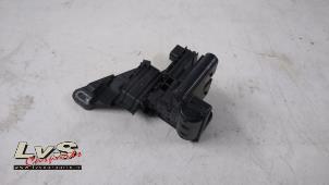 Used Ignition module BMW 3 serie (F30) 318d 2.0 16V Price € 35,00 Margin scheme offered by LvS Carparts