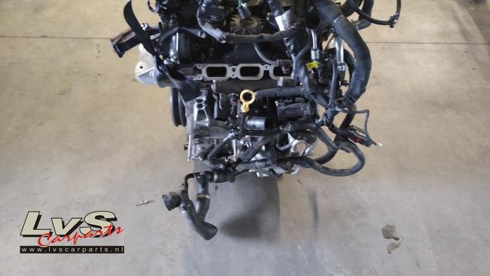 Motor van een Opel Astra K 1.4 Turbo 16V 2021