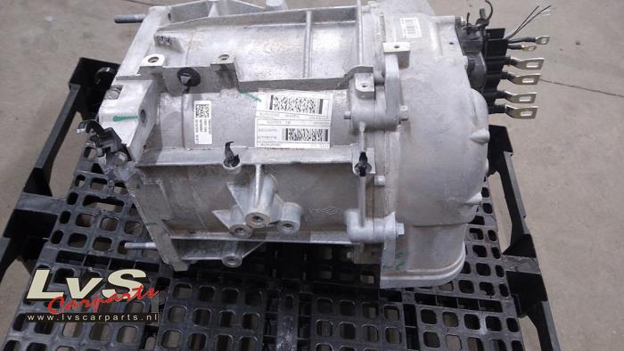 Motor from a Renault Zoé (AG) R135 2020