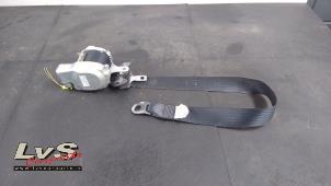 Used Seatbelt tensioner, left Toyota Aygo (B10) 1.0 12V VVT-i Price € 50,00 Margin scheme offered by LvS Carparts