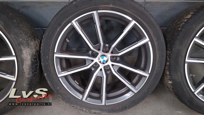 Bmw 320i Rims Sport rims set + tires BMW 3 serie 320i xDrive 2.0 TwinPower Turbo 16V ...