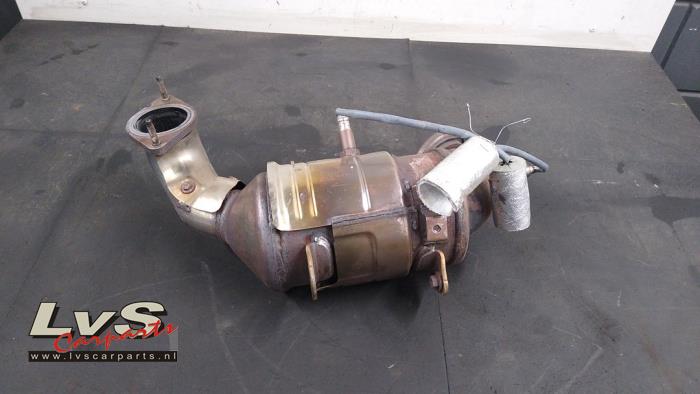 Usagé Catalyseur Opel Astra K 1.4 Turbo 16V Prix € 1.450,00 Règlement à la marge proposé par LvS Carparts
