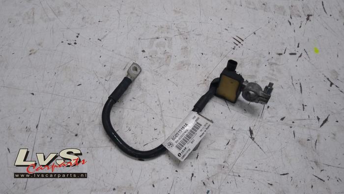 Begagnade Batterisensor Volkswagen Polo V (6R) 1.4 TDI Pris € 15,00 Marginaltabell erbjuds av LvS Carparts