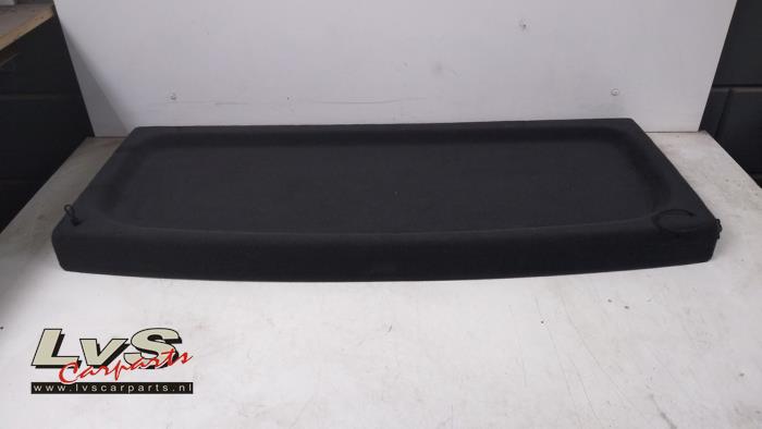 Parcel shelf from a Volkswagen Polo V (6R) 1.4 TDI 12V 90 2014