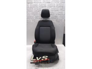 Used Seat, left Volkswagen Polo V (6R) 1.4 TDI Price € 75,00 Margin scheme offered by LvS Carparts