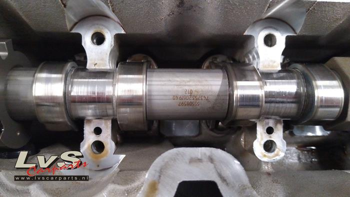 Begagnade Topplock Opel Astra K 1.2 Turbo 12V Pris € 695,00 Marginaltabell erbjuds av LvS Carparts