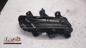 Usados Bisel de luz diurna izquierda Peugeot 3008 II (M4/MC/MJ/MR) 1.5 BlueHDi 130 Precio € 150,00 Norma de margen ofrecido por LvS Carparts