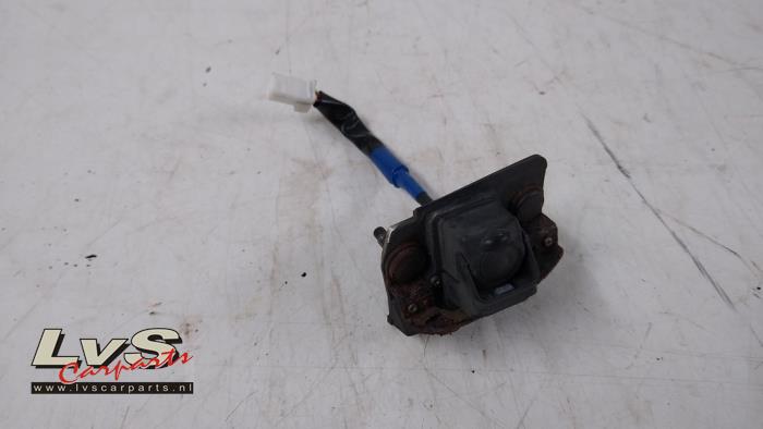 Używane Kamera cofania Nissan Note (E12) 1.2 DIG-S 98 Cena € 100,00 Procedura marży oferowane przez LvS Carparts