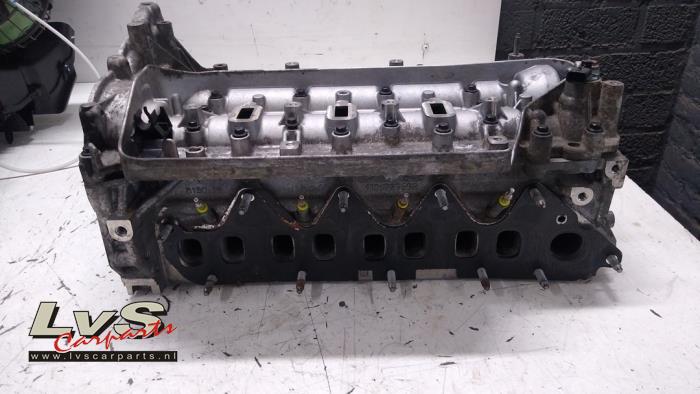Usagé Culasse Opel Vivaro 1.6 CDTi BiTurbo 145 Prix € 250,00 Règlement à la marge proposé par LvS Carparts