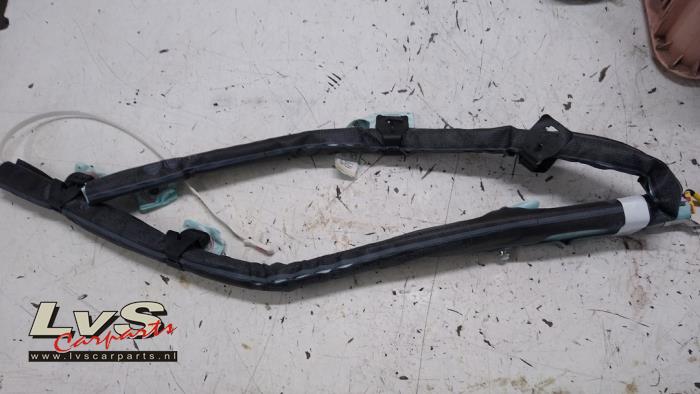 Używane Kurtyna prawa Fiat Panda (312) 0.9 TwinAir Turbo 85 Cena € 35,00 Procedura marży oferowane przez LvS Carparts