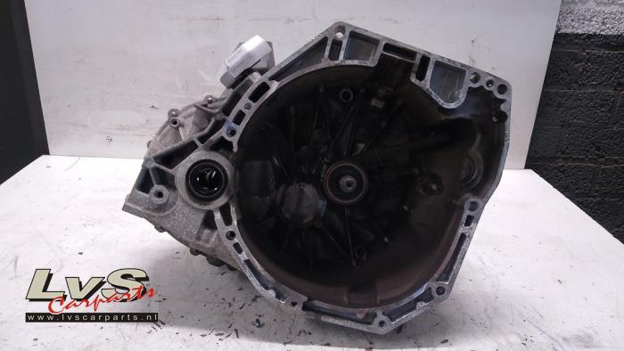 Begagnade Växellåda Nissan Juke (F15) 1.2 DIG-T 16V Pris € 340,00 Marginaltabell erbjuds av LvS Carparts