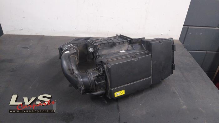 Gebrauchte Luftfiltergehäuse Mercedes C (W204) 1.8 C-180K 16V Preis € 60,00 Margenregelung angeboten von LvS Carparts