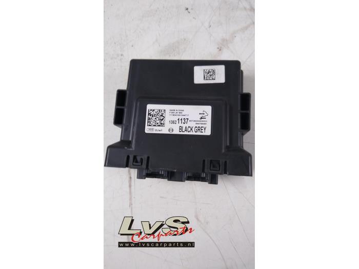Used Computer, miscellaneous Opel Astra K Sports Tourer 1.4 Turbo 16V Price € 135,00 Margin scheme offered by LvS Carparts