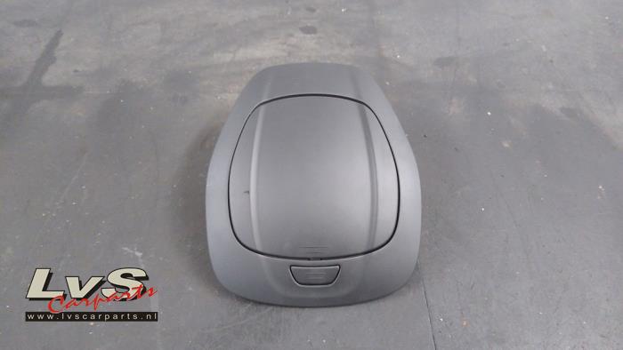 Używane Schowek Ford Ka+ 1.2 Cena € 50,00 Procedura marży oferowane przez LvS Carparts