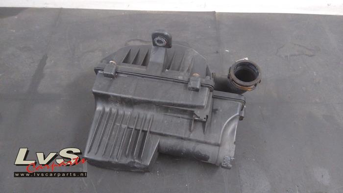 Gebrauchte Luftfiltergehäuse Citroen C1 1.2 PureTech 82 12V Preis € 75,00 Margenregelung angeboten von LvS Carparts