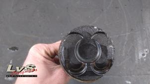 Piston d'un BMW 1 serie (F21) 116i 1.6 16V 2012