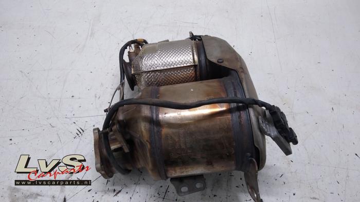 Used Particulate filter Audi A4 (B8) 2.0 TDI 16V Price € 750,00 Margin scheme offered by LvS Carparts