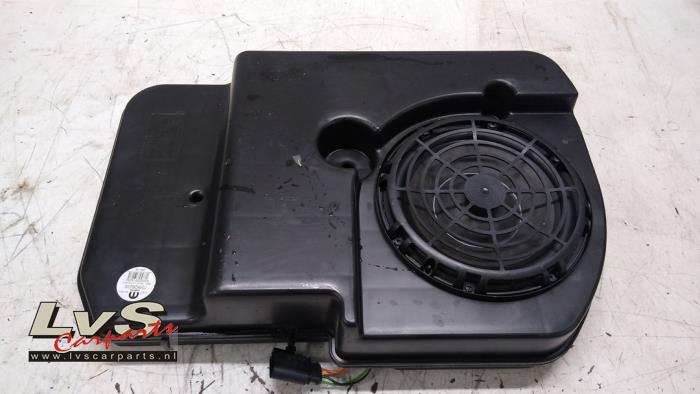 Używane Subwoofer Fiat 500/595/695 1.4 T-Jet 16_ Cena € 200,00 Procedura marży oferowane przez LvS Carparts