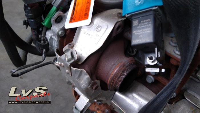 Engine from a Opel Vivaro 2.0 CDTI 177 2022