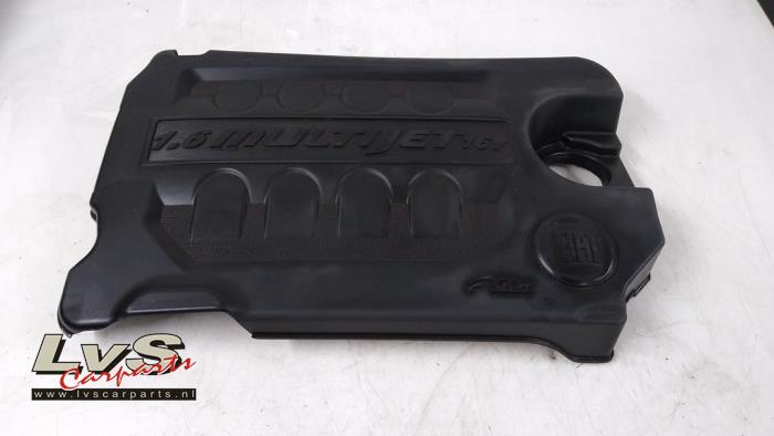 Used Engine cover Fiat Doblo Cargo (263) 1.6 D Multijet Price € 89,54 Inclusive VAT offered by LvS Carparts