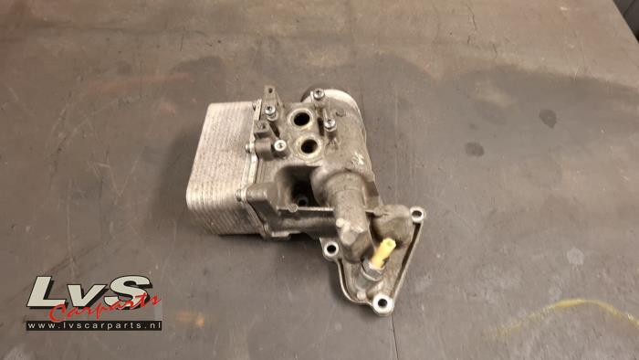 Gebrauchte Ölfiltergehäuse Renault Master III (FV) 2.3 dCi 170 16V FWD Preis € 40,00 Margenregelung angeboten von LvS Carparts