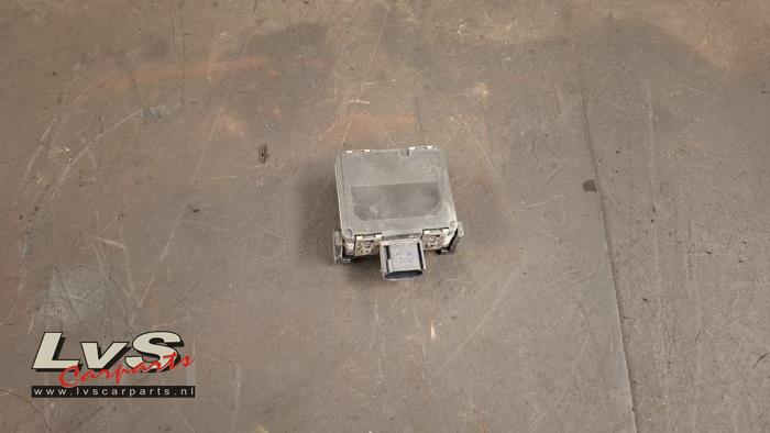 Distronic sensor radar