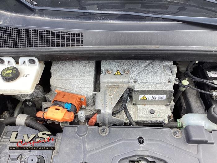 Used Engine Renault Zoé (AG) 46kW Price € 595,00 Margin scheme offered by LvS Carparts