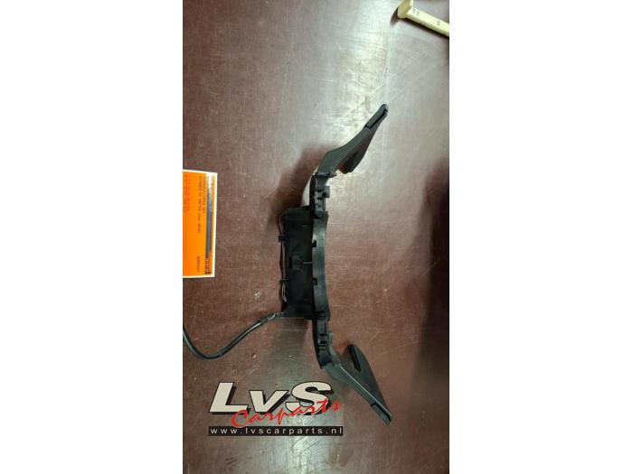 Usagé Kit manettes de commande Citroen C4 Cactus (0B/0P) 1.2 PureTech 82 12V Prix € 18,00 Règlement à la marge proposé par LvS Carparts