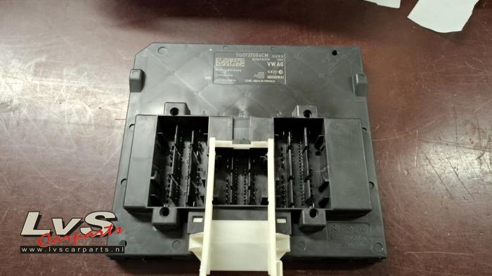 Used Body control computer Volkswagen Golf VII (AUA) 1.6 TDI BMT 16V Price € 80,00 Margin scheme offered by LvS Carparts