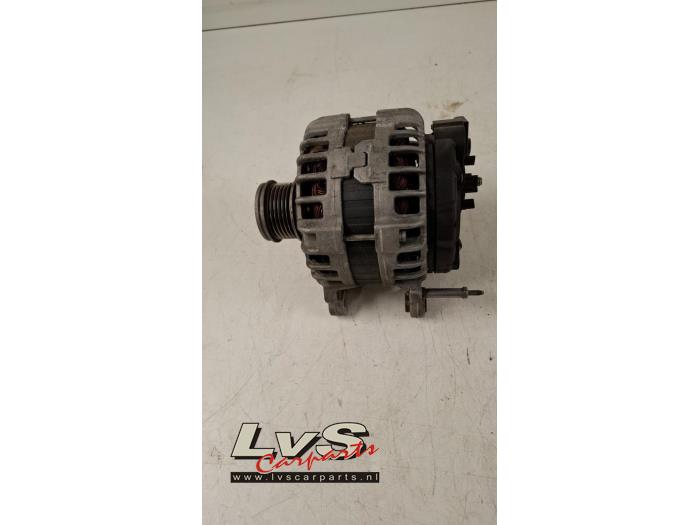 Begagnade Dynamo Volkswagen Golf VII (AUA) 1.6 TDI BMT 16V Pris € 120,00 Marginaltabell erbjuds av LvS Carparts