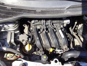 Używane Skrzynia biegów Renault Twingo II (CN) 1.2 16V Cena € 450,00 Procedura marży oferowane przez LvS Carparts