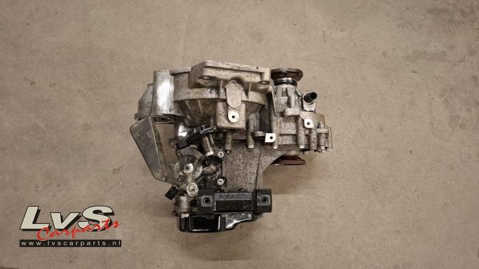 Gebrauchte Getriebe Volkswagen Polo V (6R) 1.2 TDI 12V BlueMotion Preis € 75,00 Margenregelung angeboten von LvS Carparts
