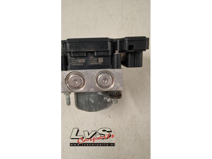 ABS pump Mitsubishi Space Star 1.2 12V - 0265956143 3A92