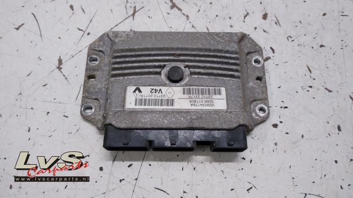 Used Engine management computer Dacia Sandero II 1.2 16V Price € 125,00 Margin scheme offered by LvS Carparts