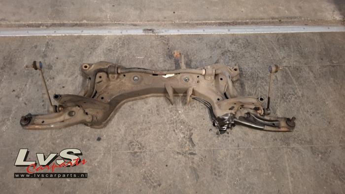 Usados Subchasis Ford Ka+ 1.2 Precio € 125,00 Norma de margen ofrecido por LvS Carparts