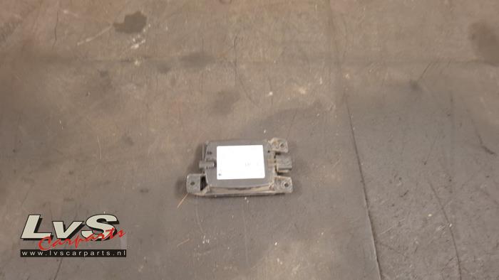 Begagnade Dödvinkelsensor Mazda 2 (DJ/DL) 1.5 SkyActiv-G 90 Pris € 150,00 Marginaltabell erbjuds av LvS Carparts