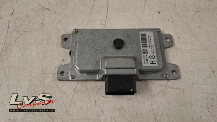 Używane Sterownik Start/Stop Nissan Juke (F15) 1.2 DIG-T 16V Cena € 100,00 Procedura marży oferowane przez LvS Carparts