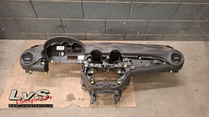 Używane Panel Opel Adam 1.2 16V Cena € 400,00 Procedura marży oferowane przez LvS Carparts