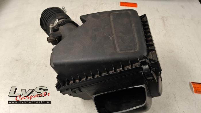 Begagnade Luftfilterhus Ford Focus 4 1.5 EcoBoost 12V 150 Pris € 50,00 Marginaltabell erbjuds av LvS Carparts