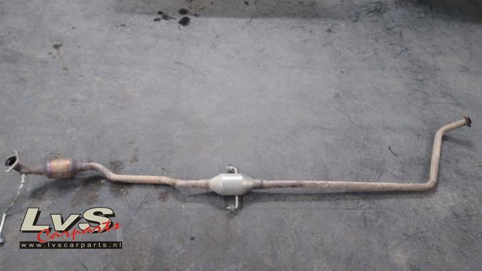 Używane Katalizator Citroen C1 1.0 Vti 68 12V Cena € 150,00 Procedura marży oferowane przez LvS Carparts