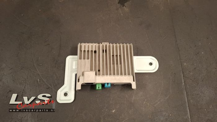 Usados Módulo Bluetooth Lynk &amp; Co 01 1.5 PHEV Precio € 95,00 Norma de margen ofrecido por LvS Carparts