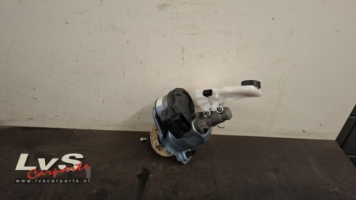 Usados Servofreno Lynk &amp; Co 01 1.5 PHEV Precio € 245,00 Norma de margen ofrecido por LvS Carparts
