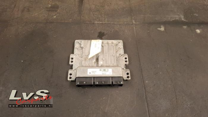 Used Engine management computer Renault Megane IV Estate (RFBK) 1.5 Energy dCi 110 Price € 100,00 Margin scheme offered by LvS Carparts