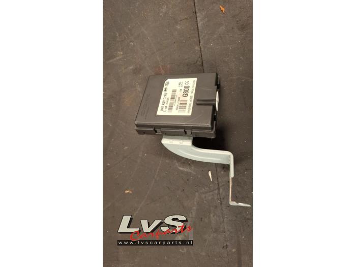 Begagnade Däcktrycksmodul Hyundai i20 (GBB) 1.0 T-GDI 100 12V Pris € 20,00 Marginaltabell erbjuds av LvS Carparts