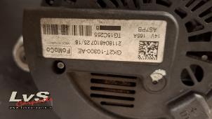 Dynamo van een Ford Transit Custom 2.0 TDCi 16V Eco Blue 105 2018