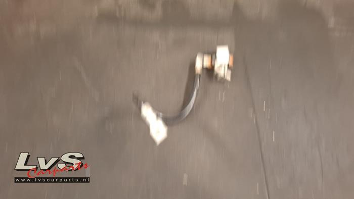 Begagnade Batterisensor BMW 3 serie (F30) 316i 1.6 16V Pris € 15,00 Marginaltabell erbjuds av LvS Carparts