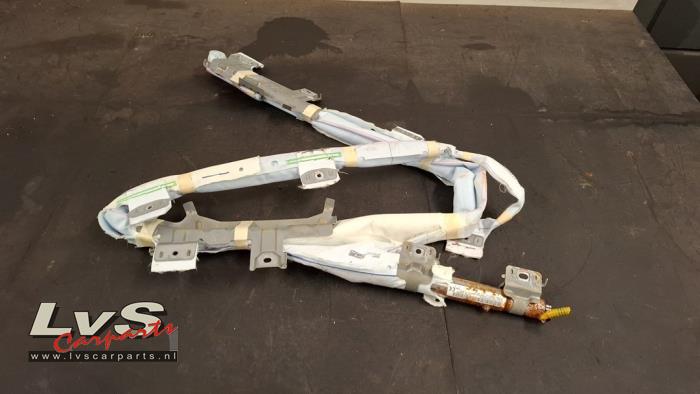 Używane Kurtyna prawa Suzuki Ignis (MF) 1.2 Dual Jet 16V AllGrip Cena € 50,00 Procedura marży oferowane przez LvS Carparts